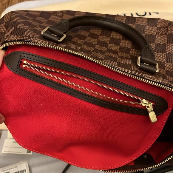 Authentic Louis Vuitton Speedy B35 - Damier Ebene - Picture 12 of 15